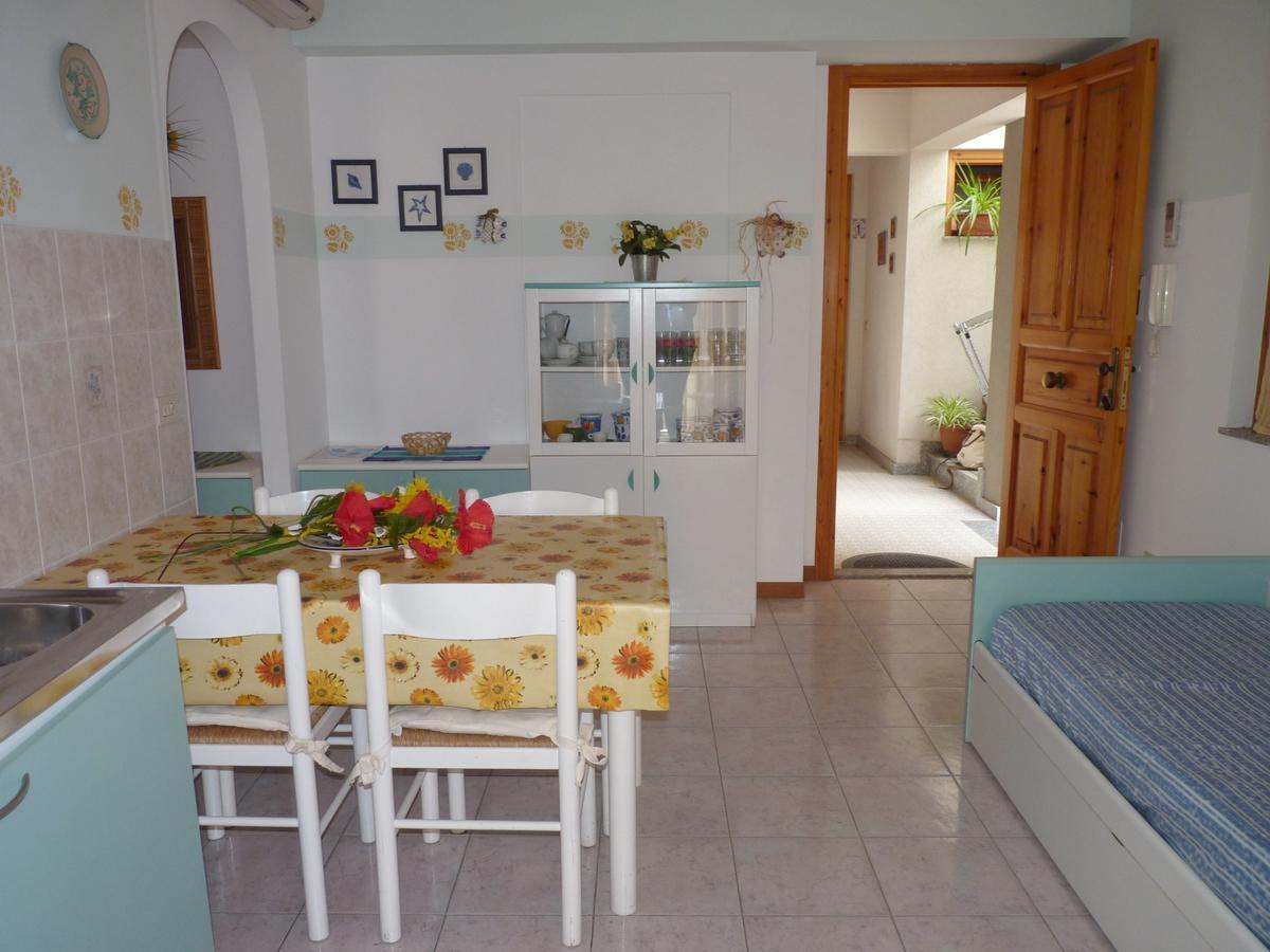 Claudia - Case Vacanze A Canneto Spiaggia מראה חיצוני תמונה