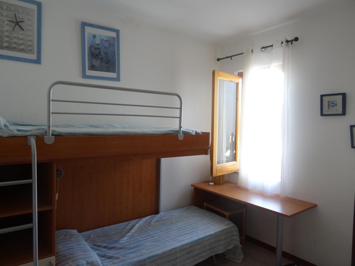 Claudia - Case Vacanze A Canneto Spiaggia חדר תמונה